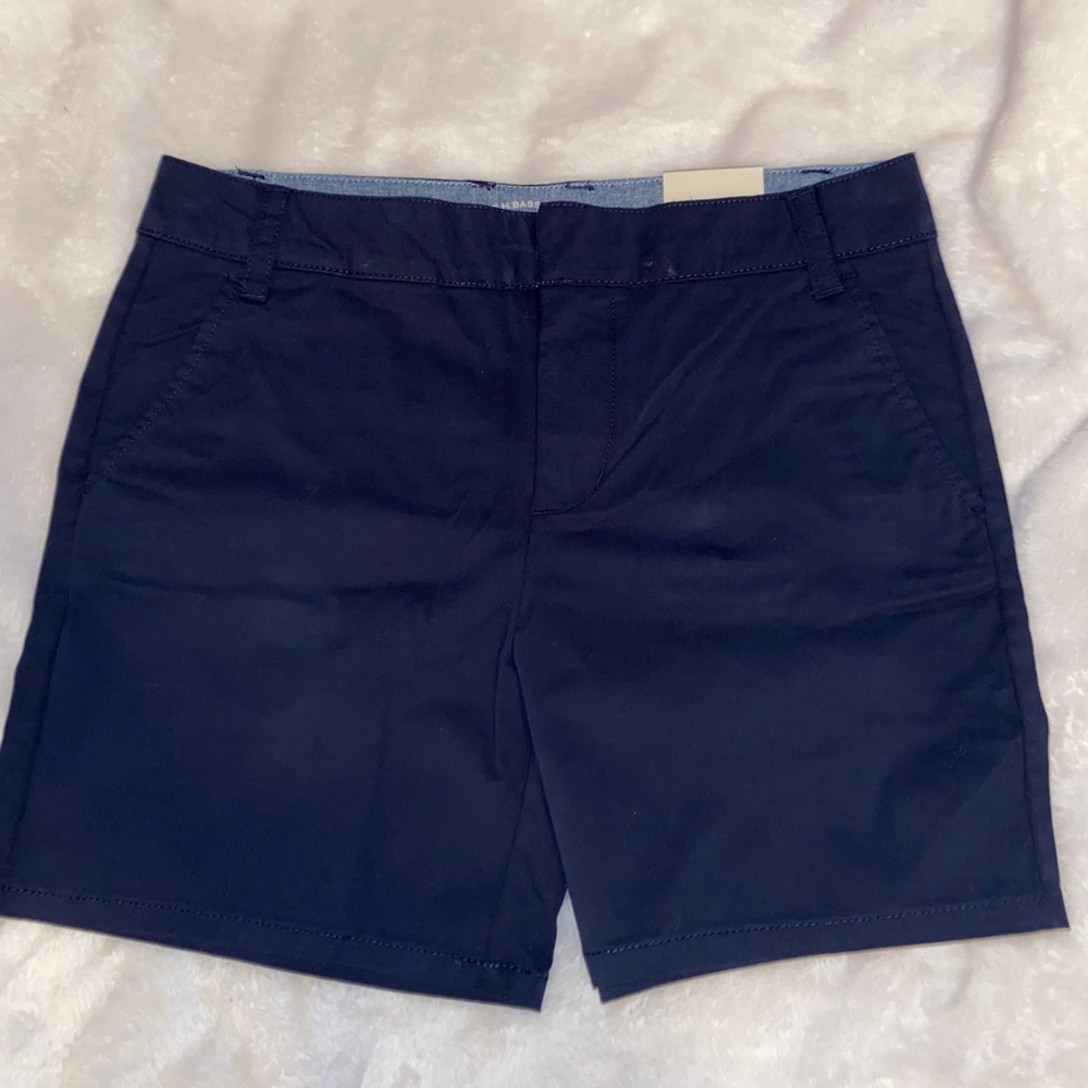 G.H. Bass Everyday Short